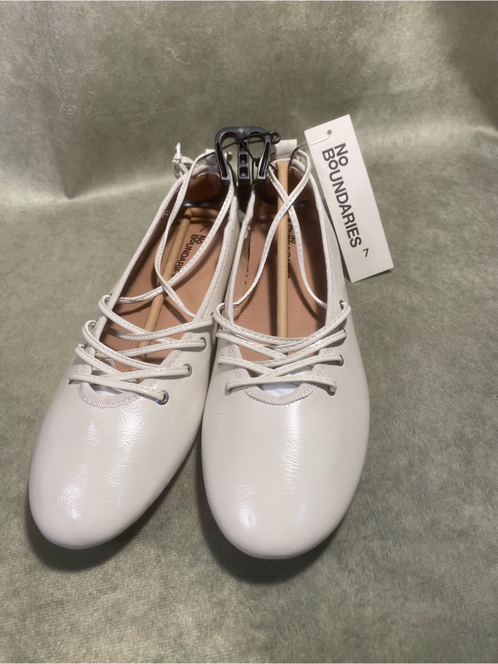 No Boundaries Women's White Lace-Up Ballet Flats with Round Toe